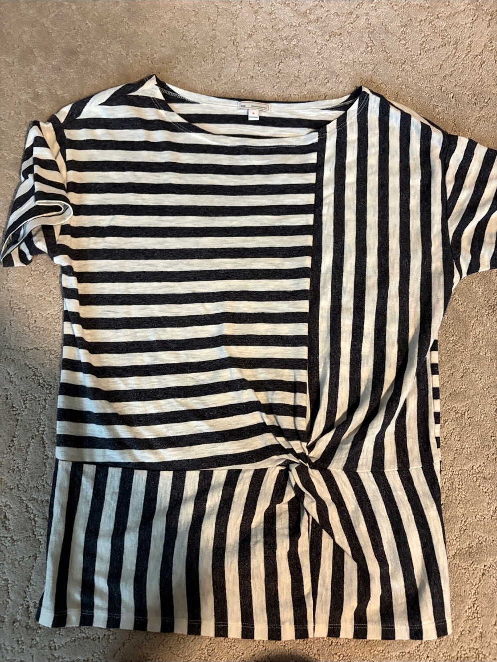 GAP Black & White Short-Sleeve Twist-Front Stripe Top